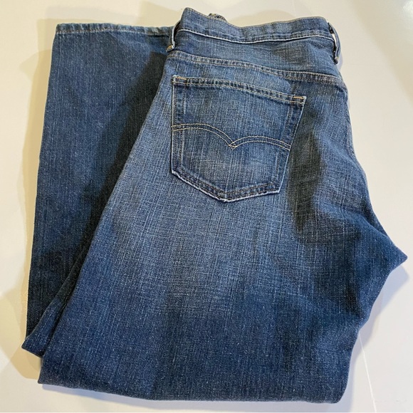 Levi Strauss 569 men’s jeans distressed, SZ 34”/30” GUC - Picture 10 of 13